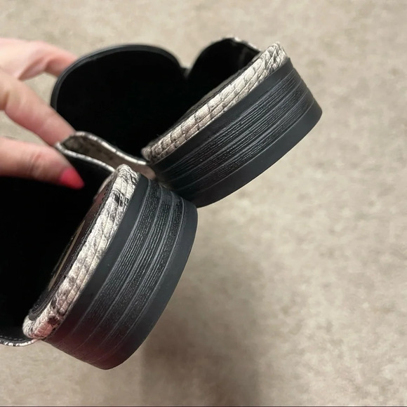 NWOT Circus by Sam Edelman Hal Snake Print Women’s Mule Flats Size 9.5 - Picture 9 of 11